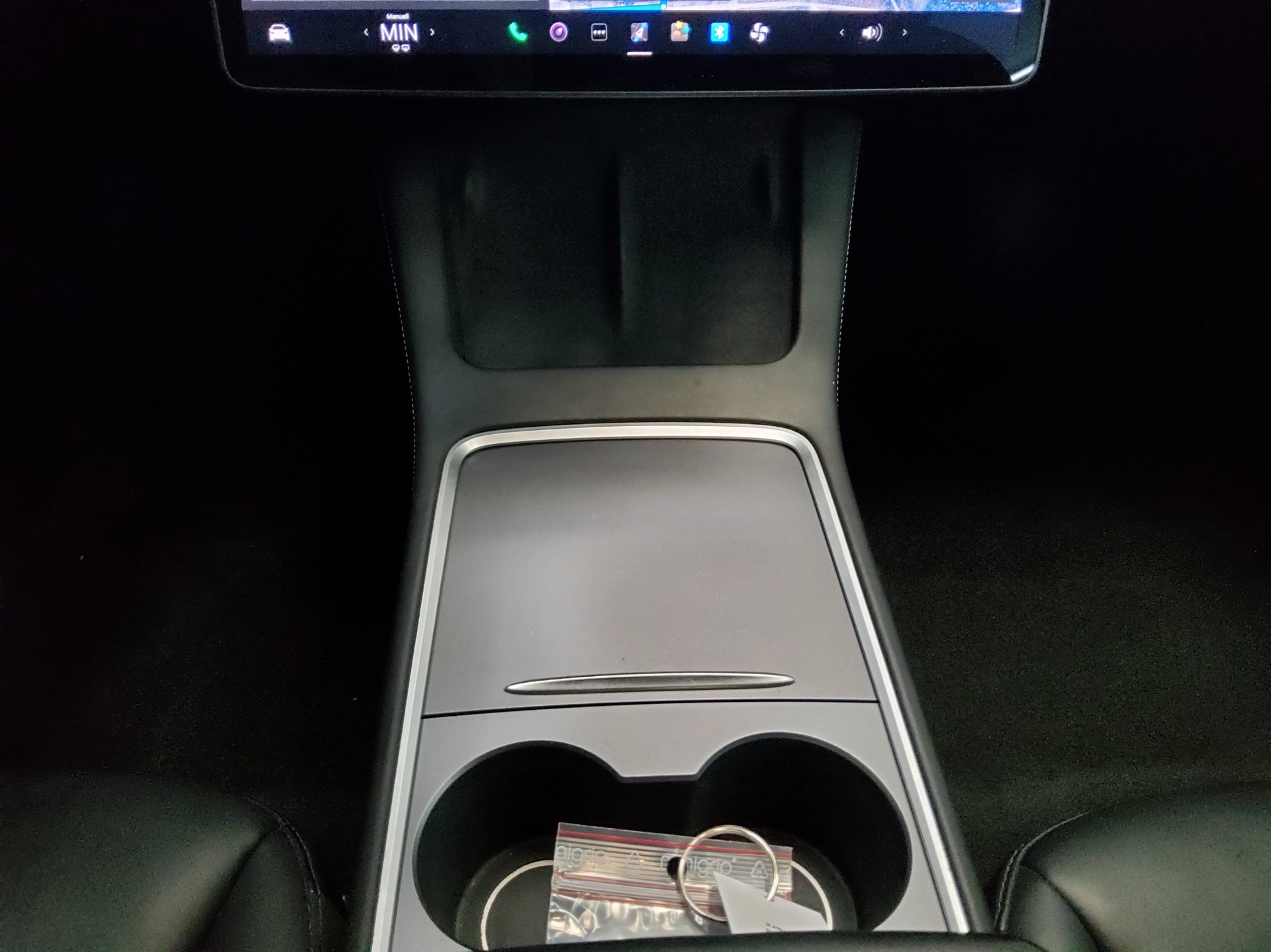 Tesla Model 3 Long Range AWD Leder Navi ACC RfK 4xShz 6