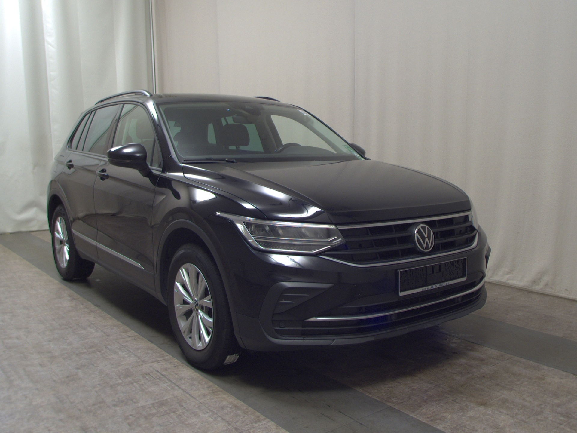 Volkswagen Tiguan 2.0 TDI Life 3