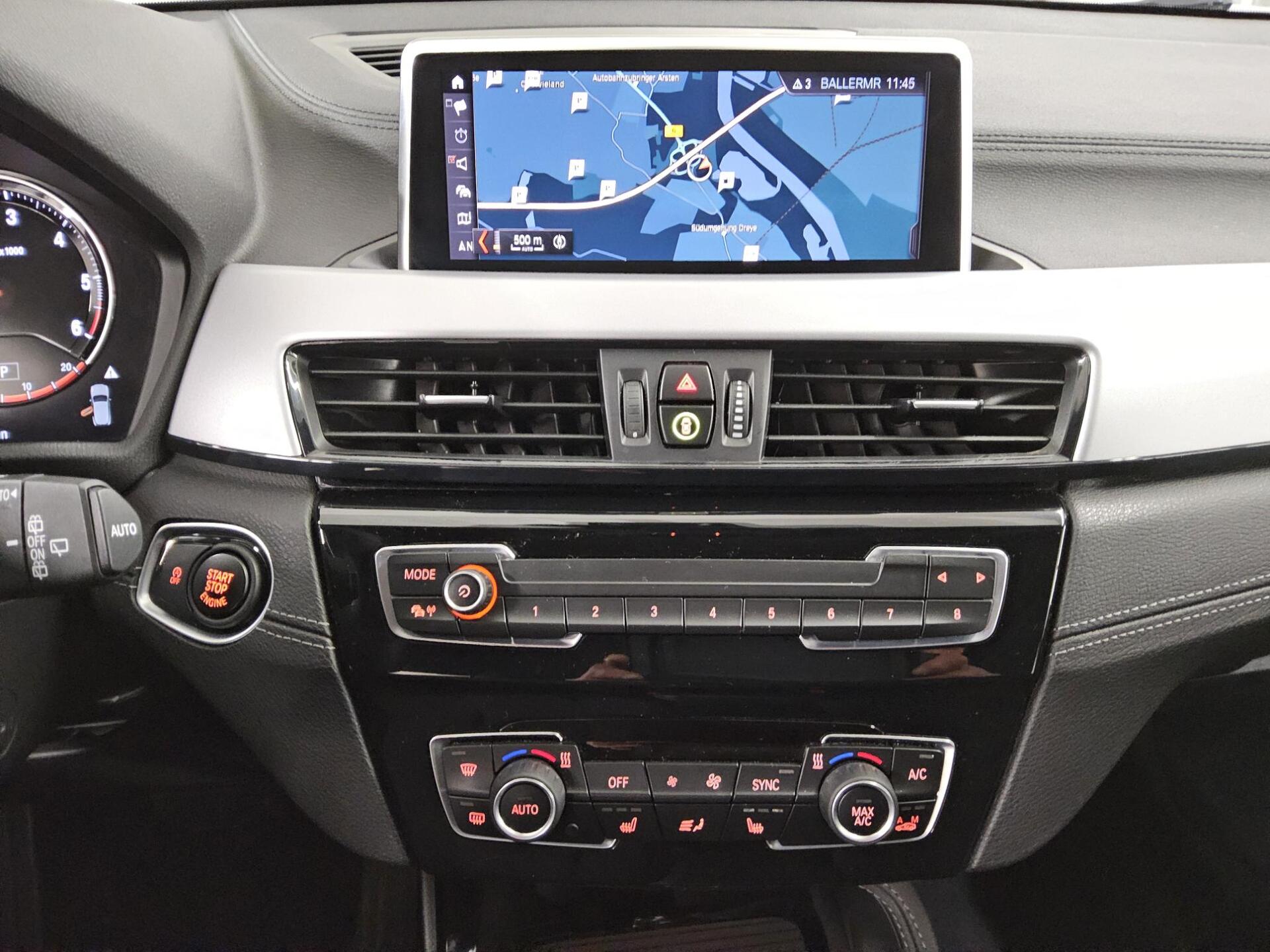 BMW X2 sDrive20d Advantage Navi LED Kamera PDC Shz 7