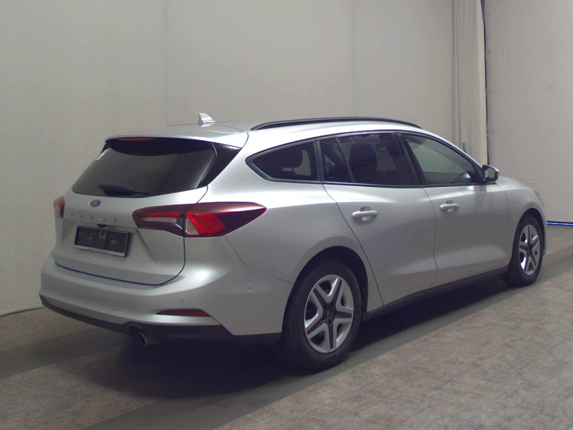 Ford Focus Turnier 1.5 EB Cool&Connect Navi LED Shz RFK 4