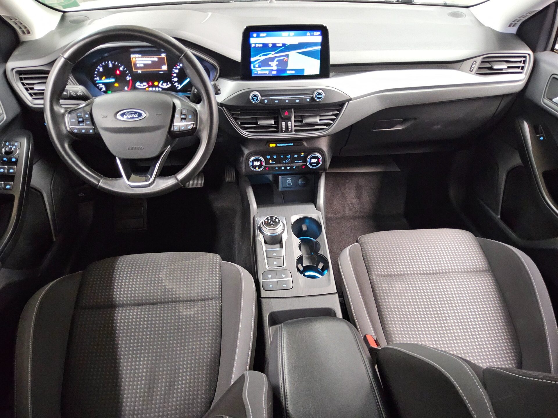 Ford Focus Turnier 1.5 EB Cool&Connect Navi LED Shz RFK 5