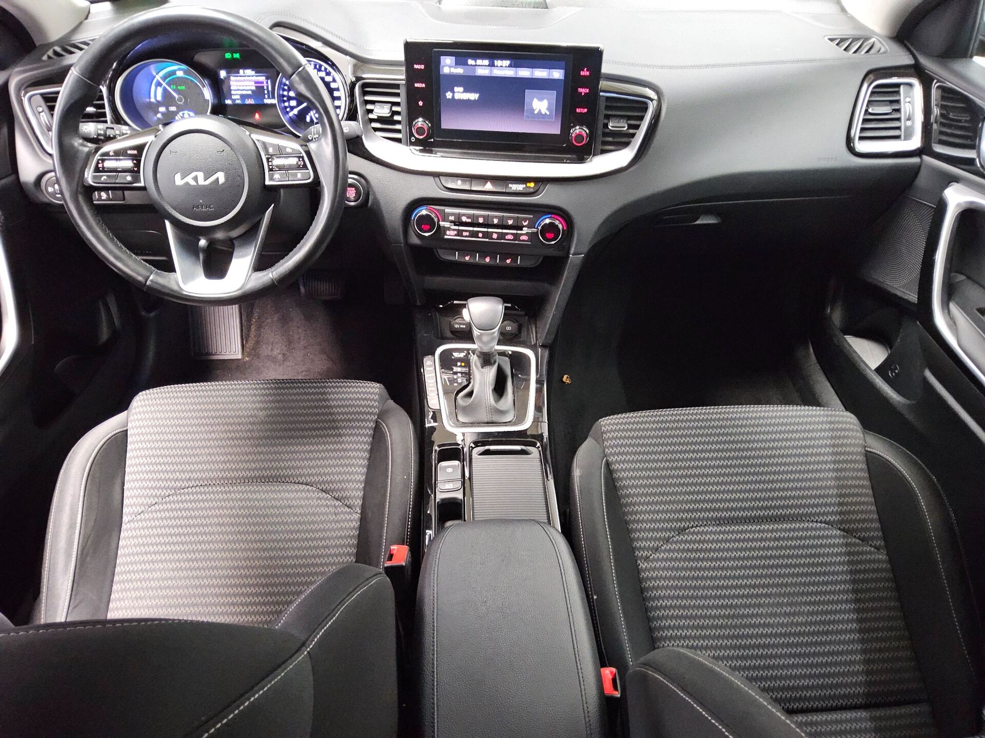 Kia cee'd Sportswagon 1.6 T-GDI PHEV Vision LED SHZ 5