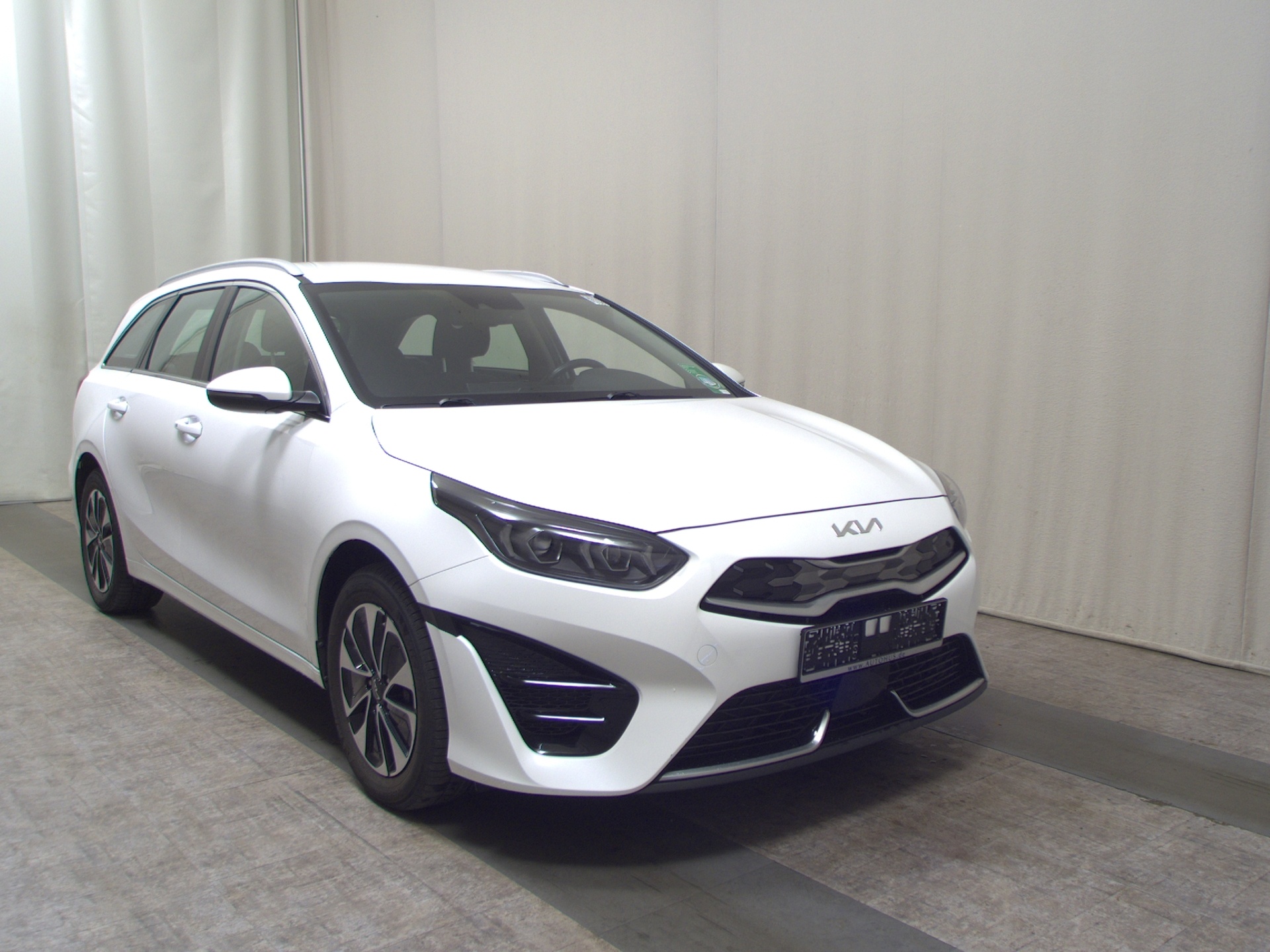 Kia cee'd Sportswagon 1.6 T-GDI PHEV Vision LED SHZ 3