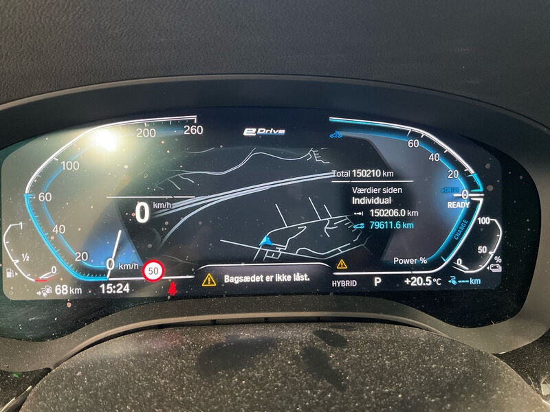 BMW 530e Touring KLIMAAUT LED SHZ PDC AHK 9