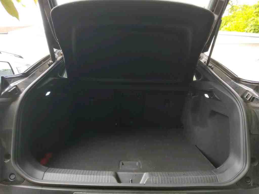 Volkswagen ID.5 NAVI LED PANO SHZ PDC 11