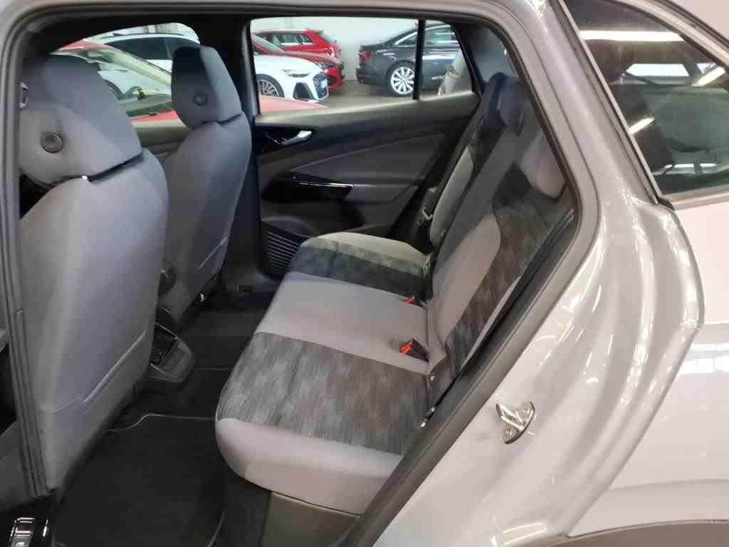 Volkswagen ID.4 NAVI KLIMAAUT LED SHZ PDC 6