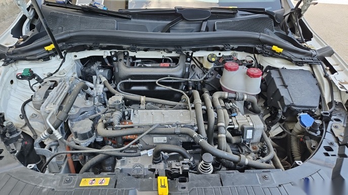 Mercedes-Benz EQA 300 Progressive LEDER NAVI KLIMAAUT LED SHZ 11