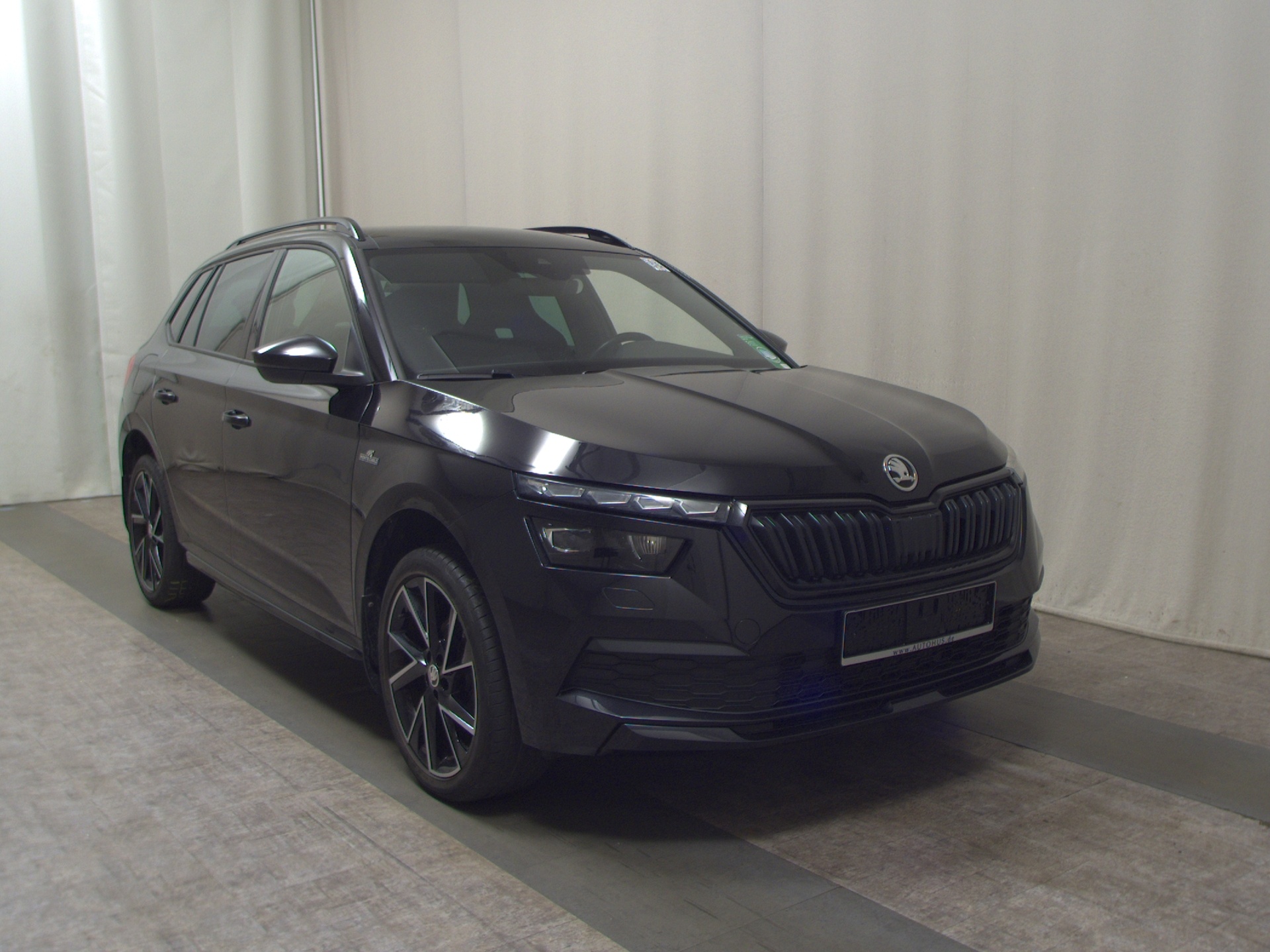 Skoda Kamiq 1.5 TSI Monte Carlo LED vc Shz Pano AHK 3