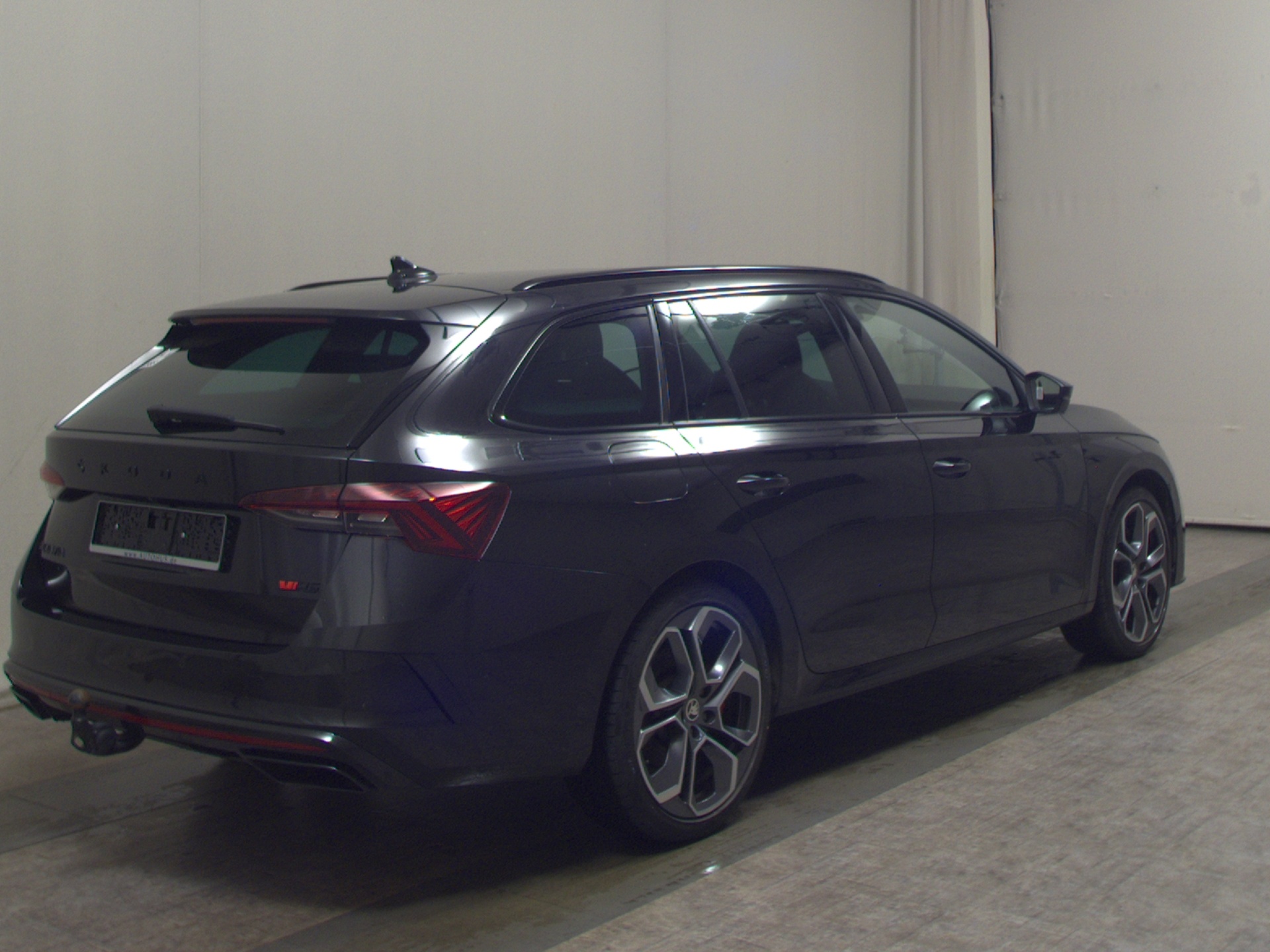 Skoda Octavia Kombi 2.0 TSI Navi LED Shz HuD CANTON T-Leder 4