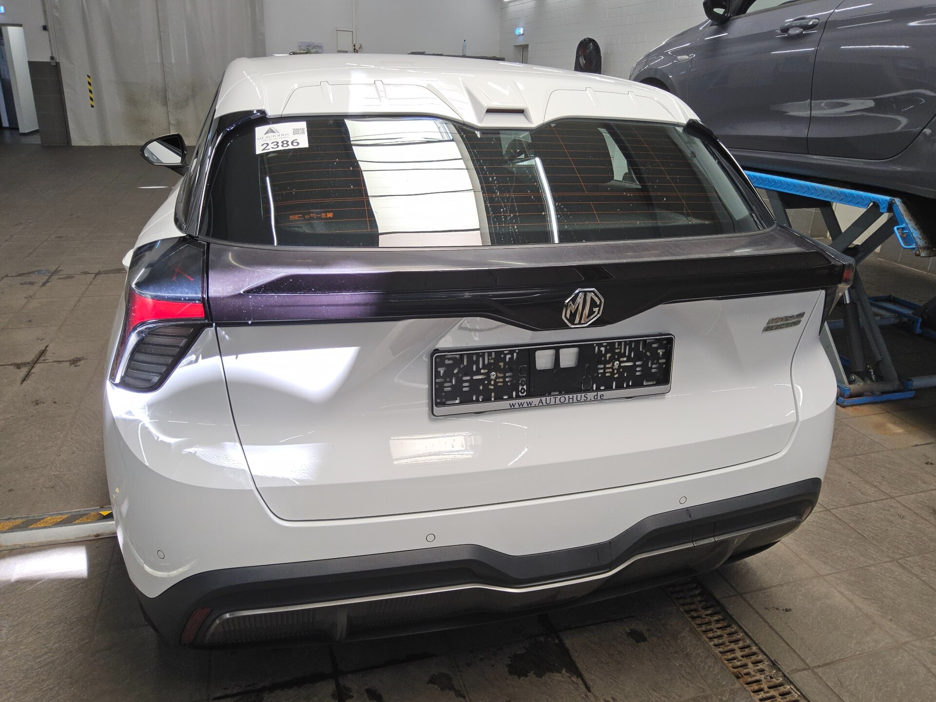 MG MG4 Standard 51 kWh Virtual LED PDC 12