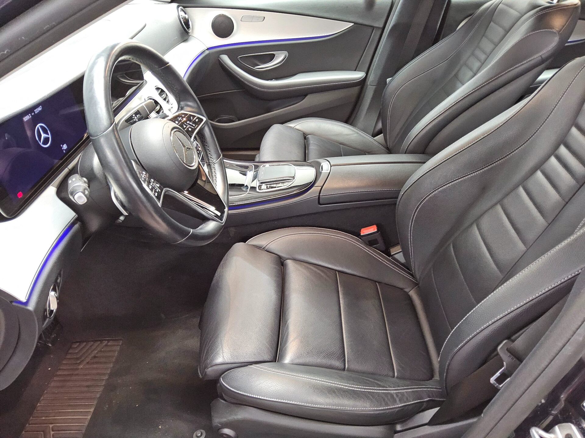 Mercedes-Benz E 220 T d 4M Avantgarde Leder Navi Widescr. RFK 9