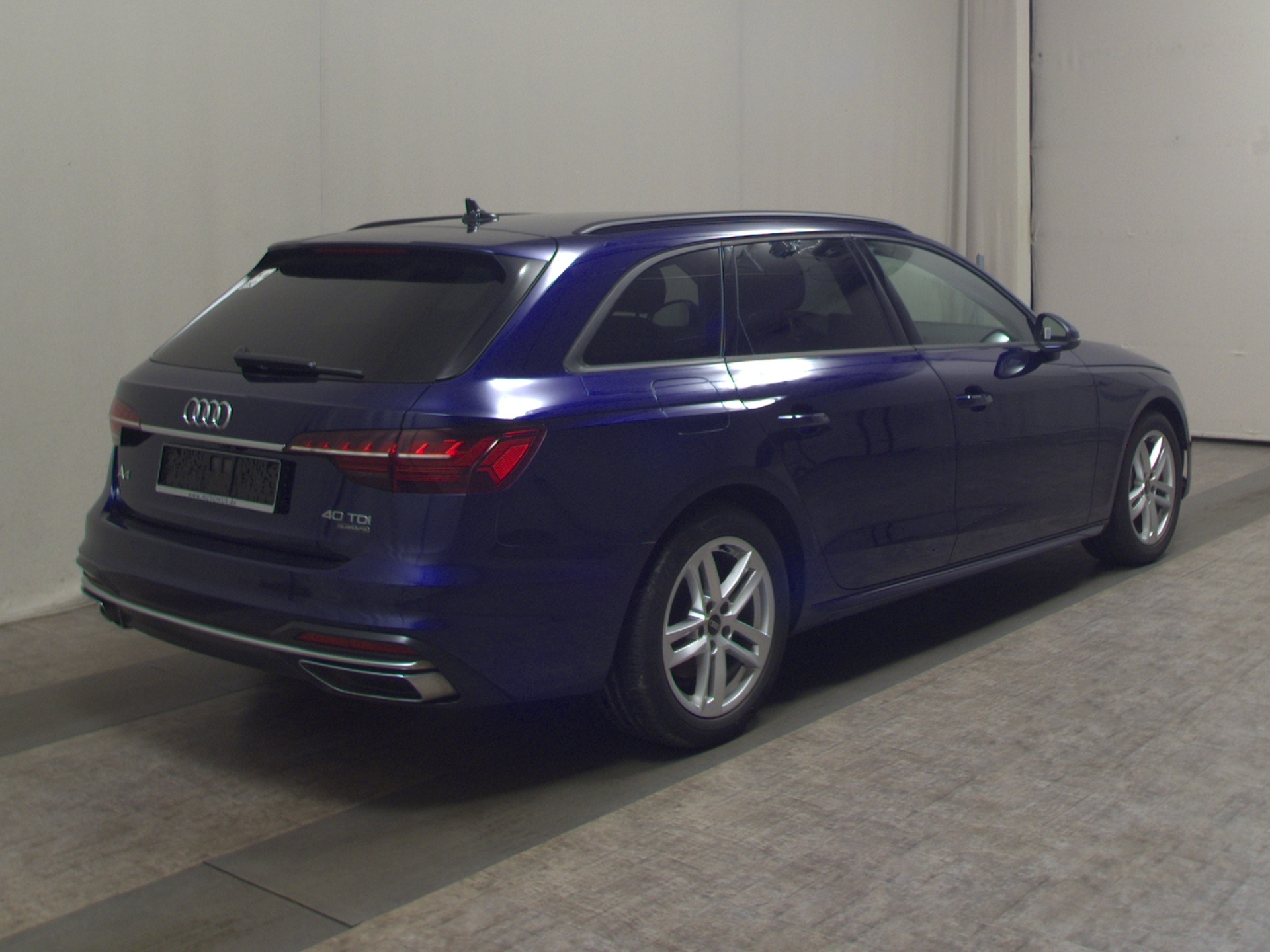 Audi A4 Avant 40 TDI Qu. advanced Navi LED HuD RFK 4
