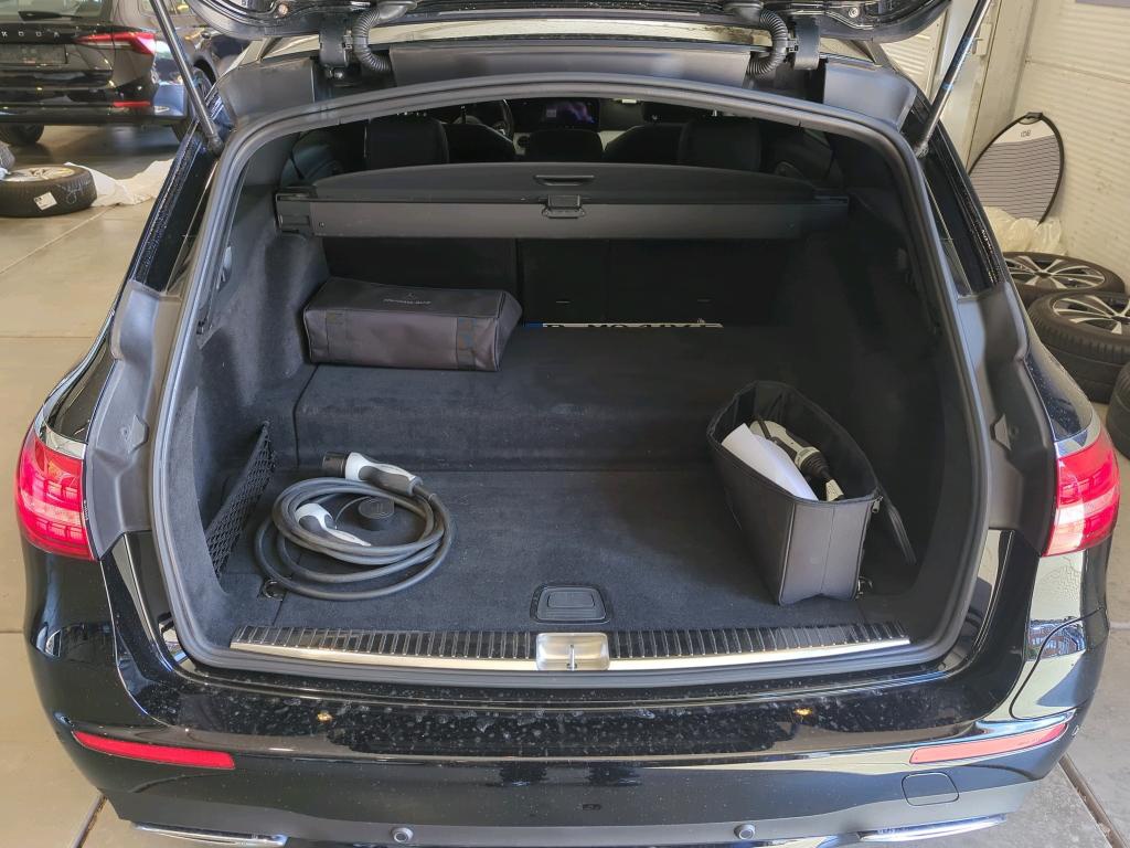 Mercedes-Benz E 300 T de Navi LED Widescrn GSD AHK 11
