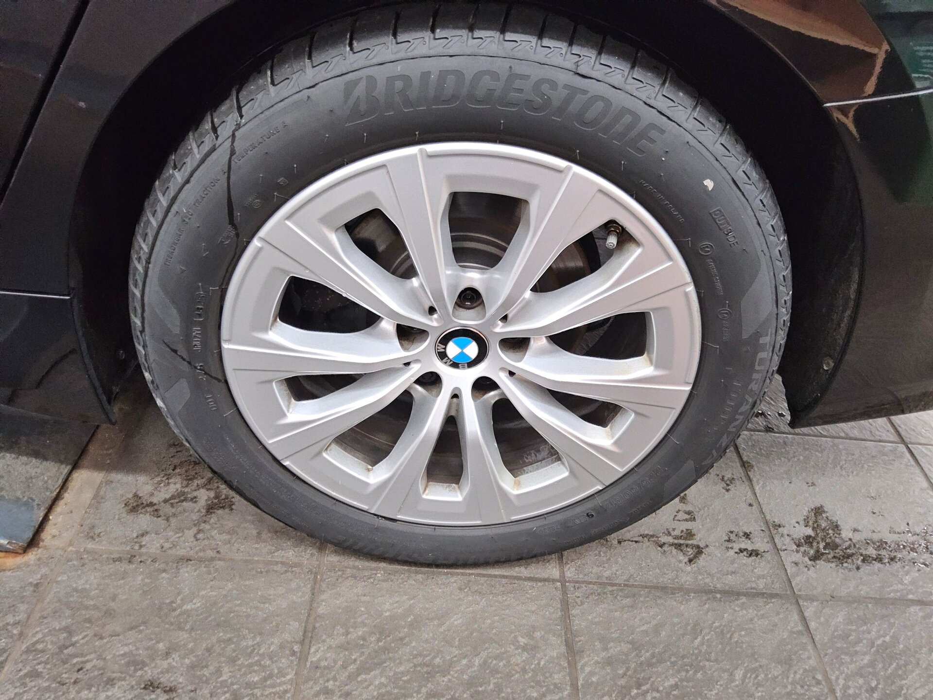 BMW 318dA Touring T-Leder Navi LED ACC 11