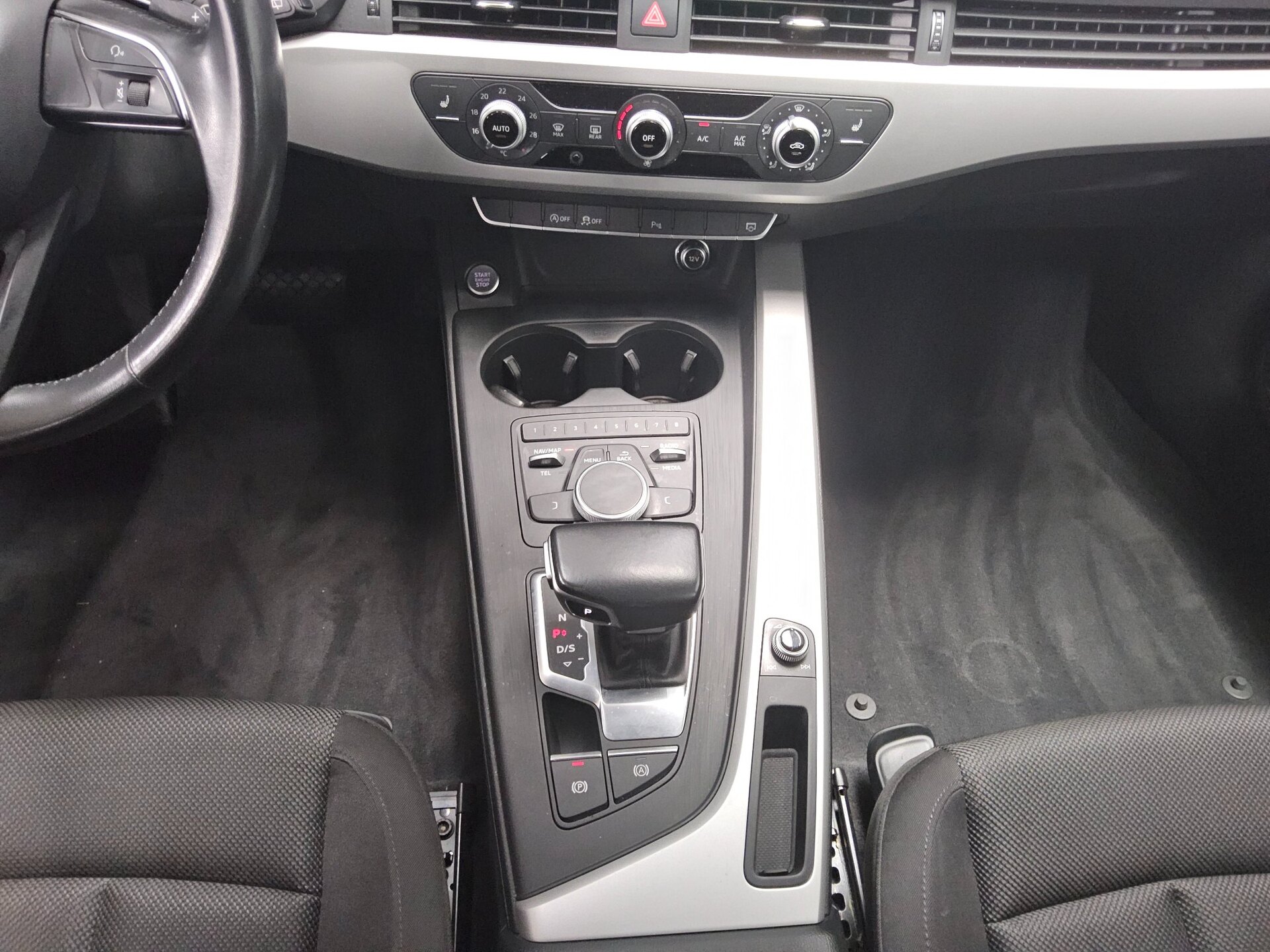 Audi A4 Avant 35 TDI Navi LED PDC Shz Tempomat 6