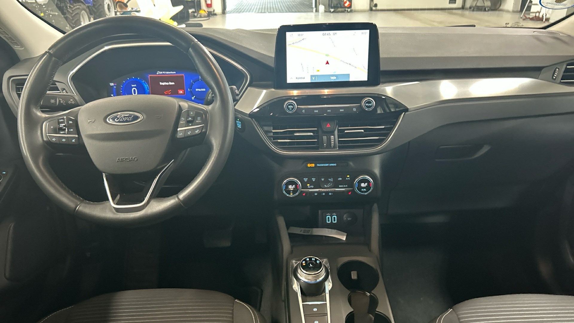 Ford Kuga 1.5 EB Titanium Navi LED DigiTacho AHK 5
