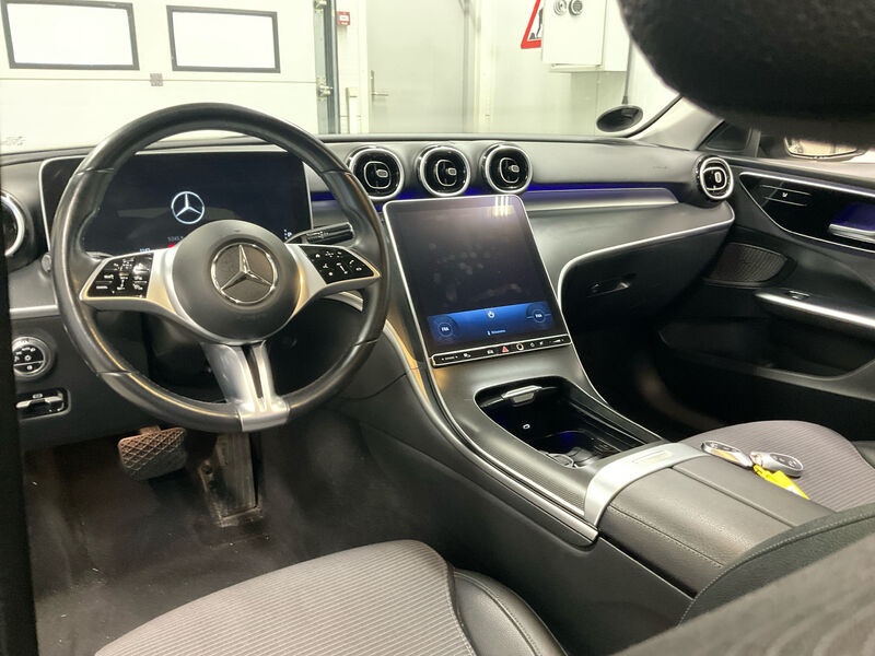 Mercedes-Benz C 220 T d Avantgarde NAVI KLIMAAUT LED RADIO TEMPO 6