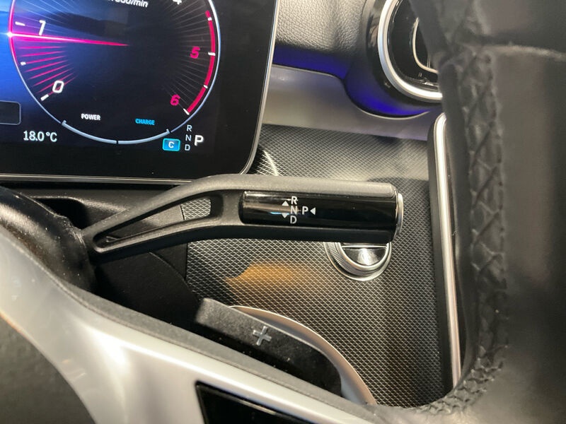 Mercedes-Benz C 220 T d Avantgarde NAVI KLIMAAUT LED RADIO TEMPO 10