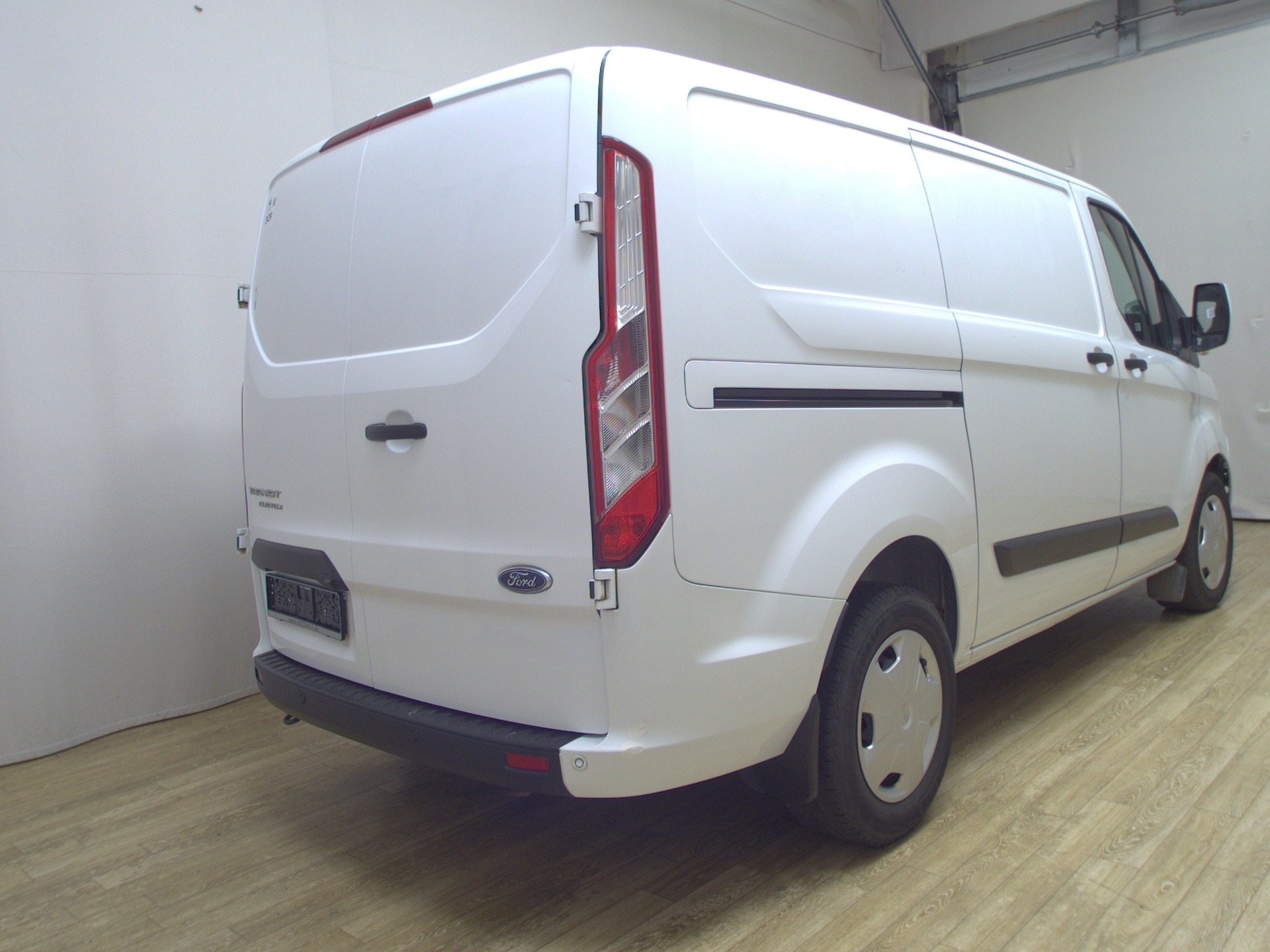 Ford Transit Custom L1H1 2.0 TDCi Trend 3-Sitzer Navi 4