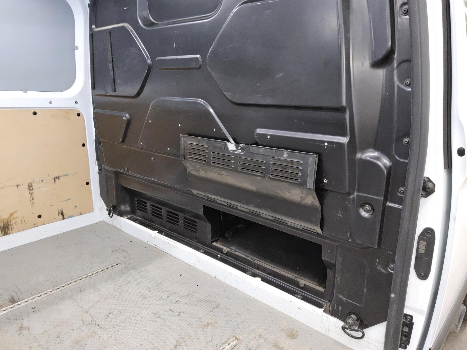 Ford Transit Custom L1H1 2.0 TDCi Trend 3-Sitzer Navi 13