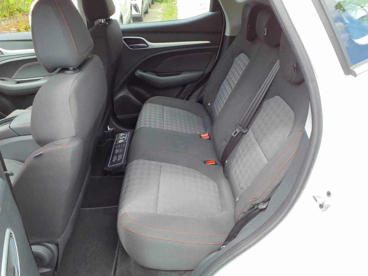 MG ZS NAVI LED SHZ PDC KAMERA 7