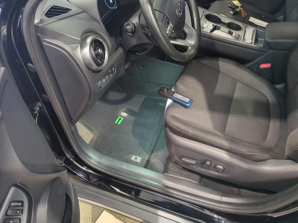 Hyundai Kona Navi LED HuD RFK ACC 9