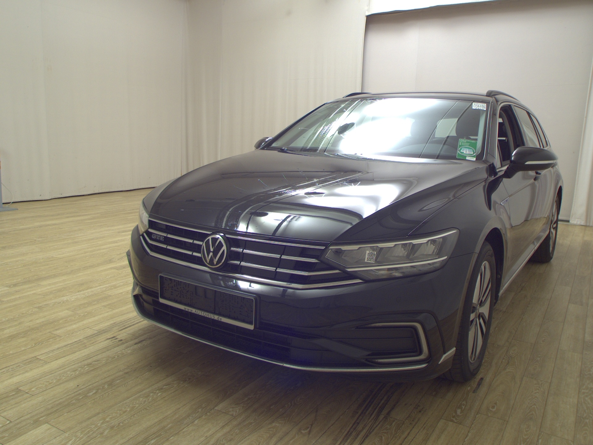 Volkswagen Passat Variant GTE 1.4 TSI Navi LED DC-Pro RFK ACC 2