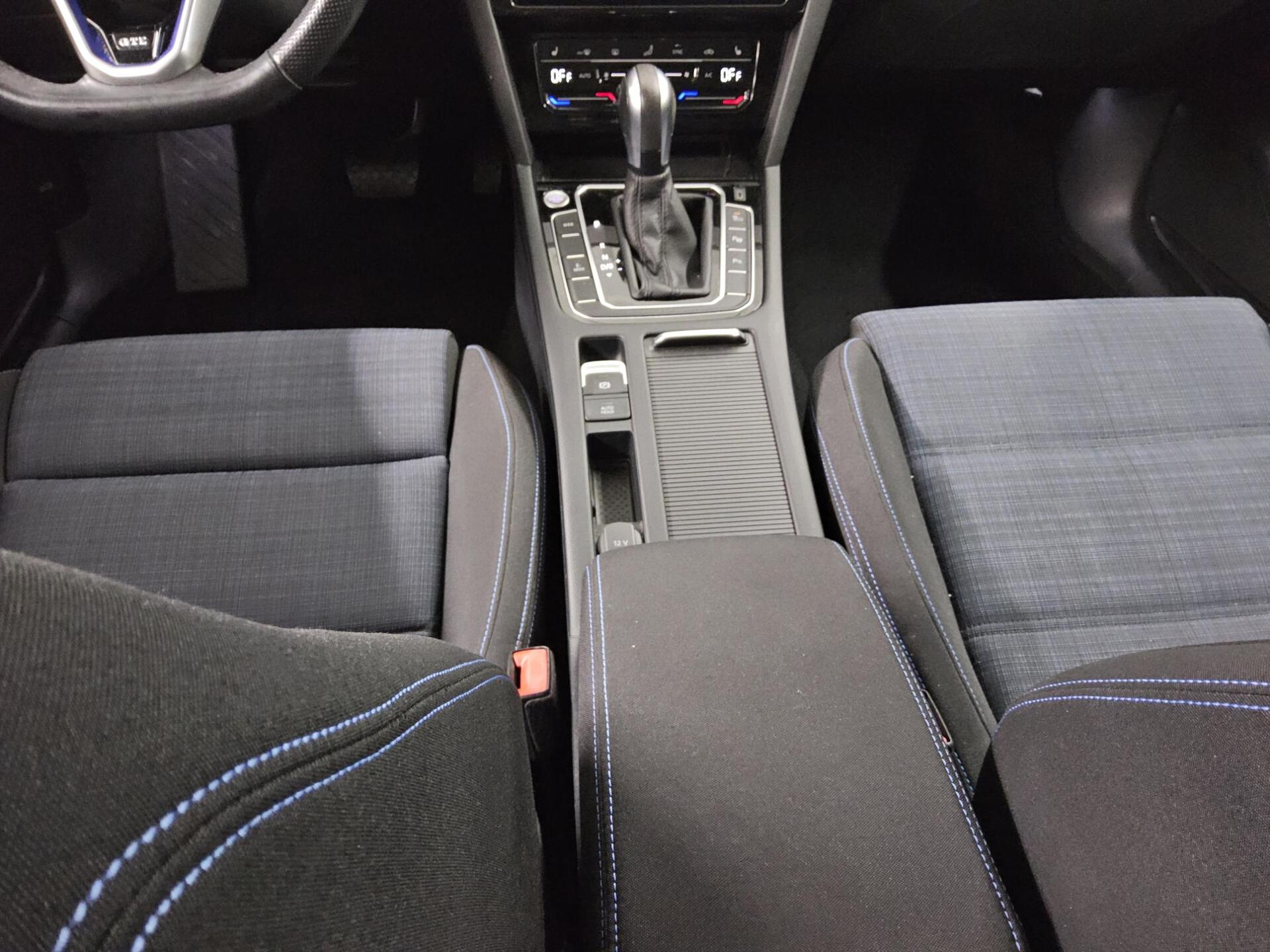 Volkswagen Passat Variant GTE 1.4 TSI Navi LED DC-Pro RFK ACC 6