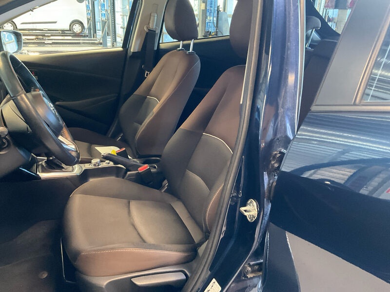 Mazda 2 1.5 RADIO 6
