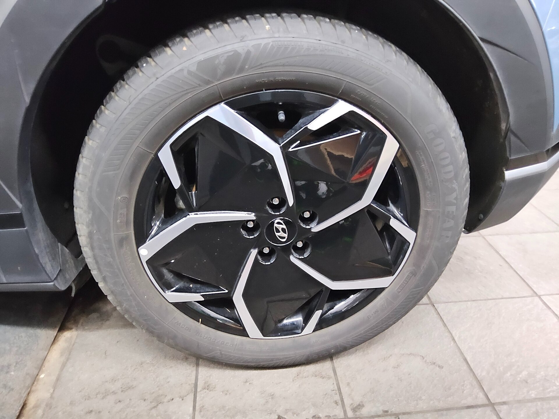 Hyundai IONIQ 5 Navi LED Shz RFK 11