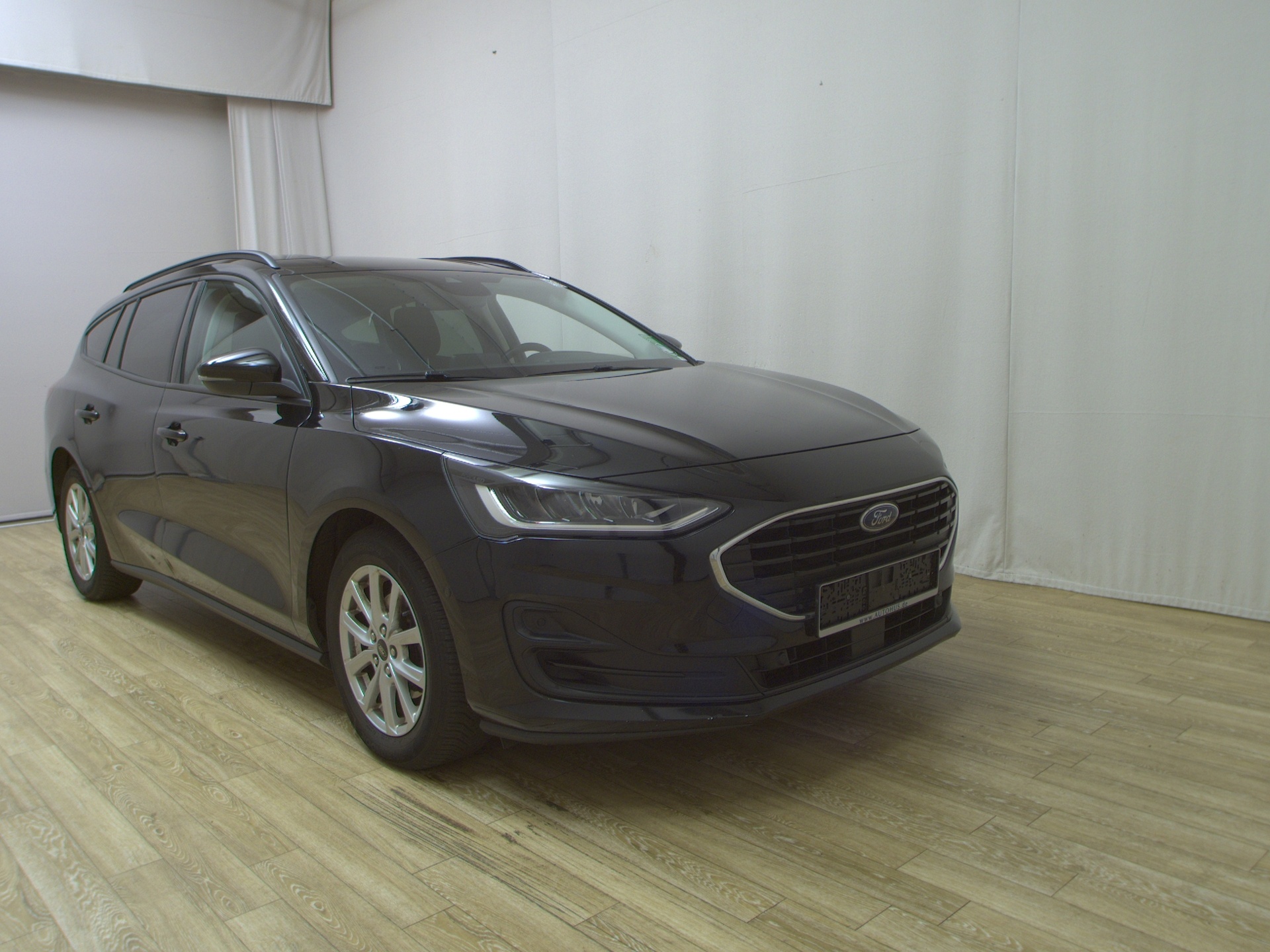 Ford Focus Turnier 1.5 EB Cool&Connect Navi LED RFK 3