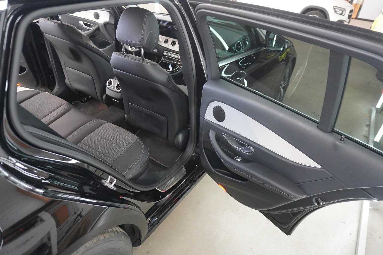 Mercedes-Benz E 220 T 4M Avantgarde Navi LED Widescrn AHK RFK 9