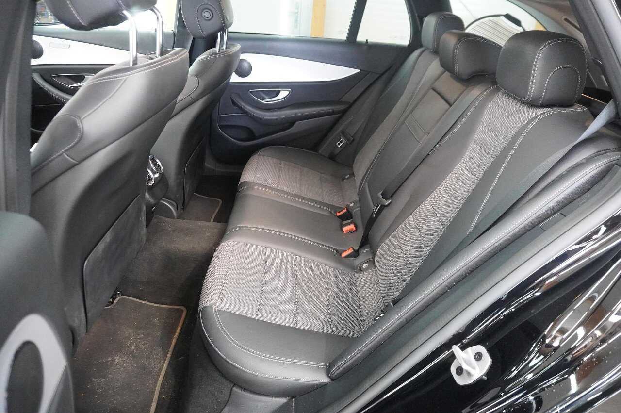 Mercedes-Benz E 220 T 4M Avantgarde Navi LED Widescrn AHK RFK 7