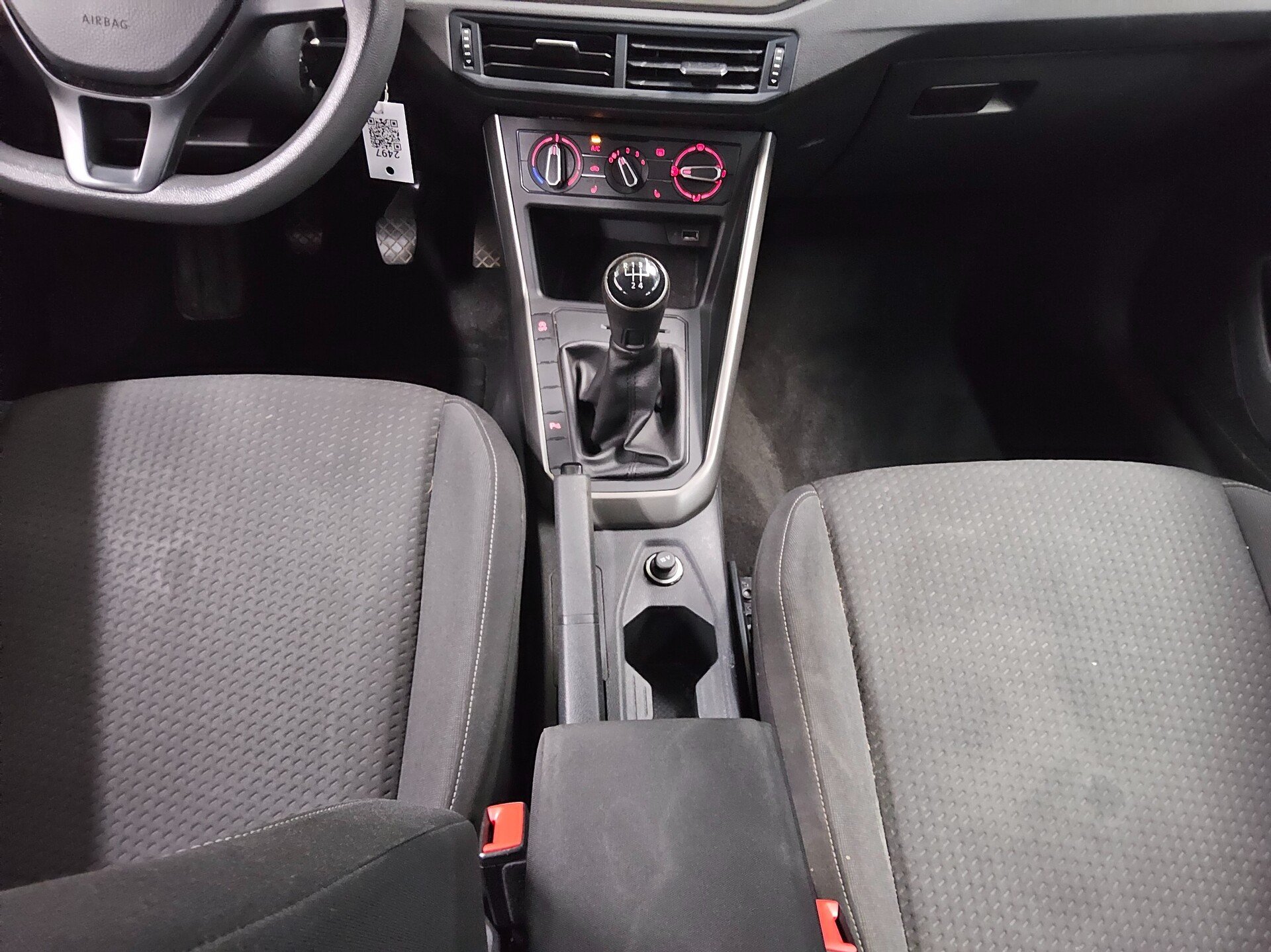 Volkswagen Polo 1.6 TDI Comf. Navi Shz PDC Bluetooth 6