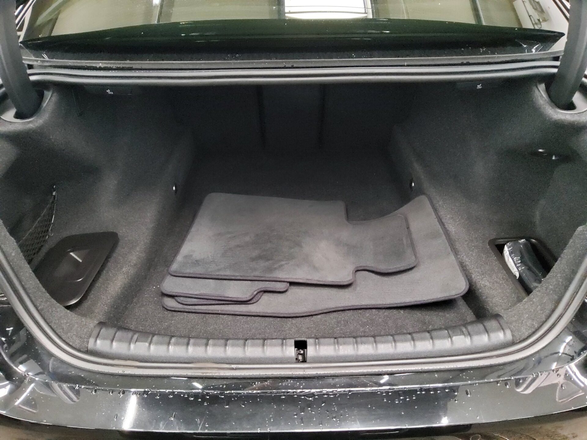 BMW 530dA Navi LED LC prof. 12