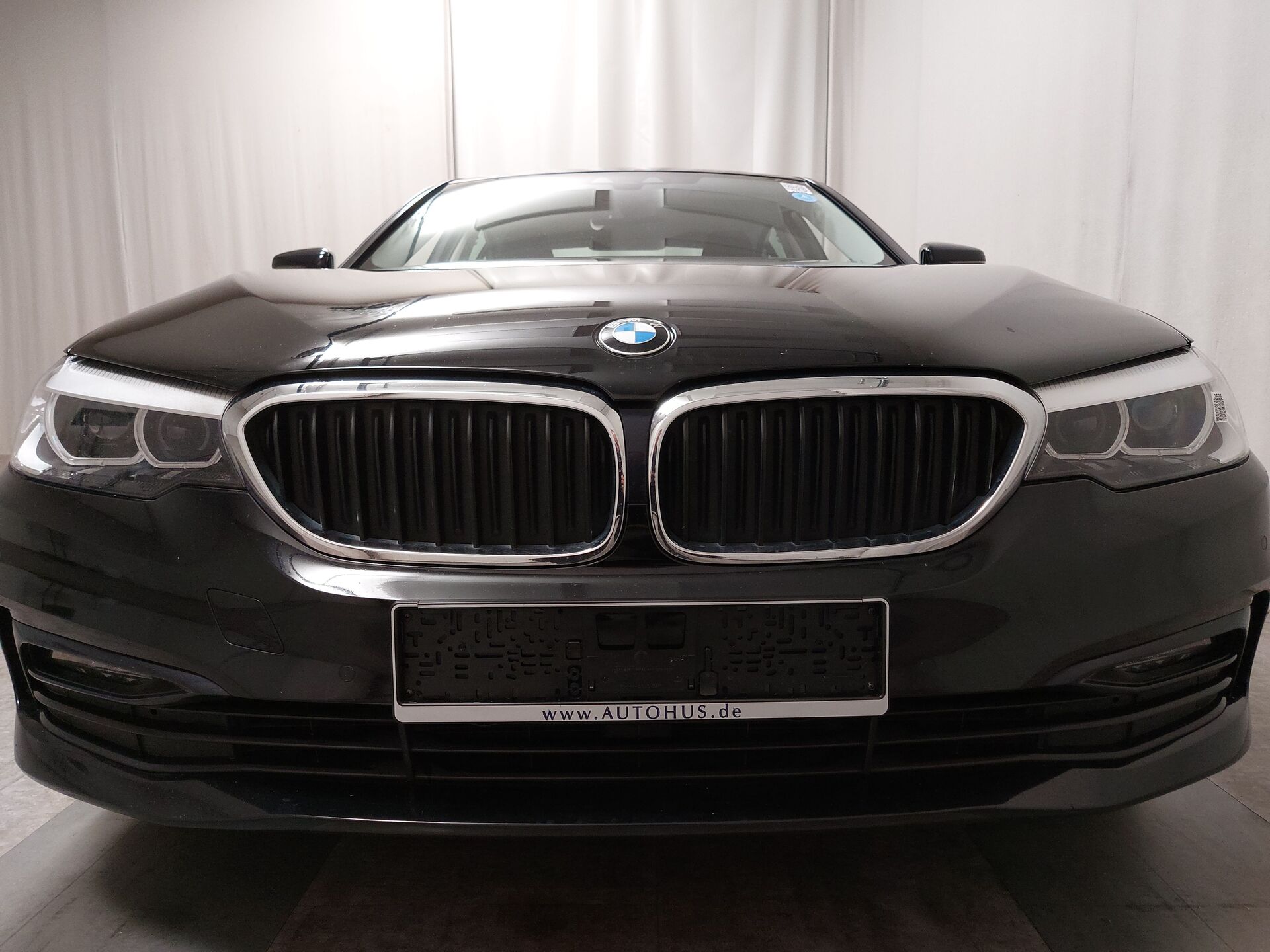 BMW 530 Sport-Line T-Leder Navi LC Pro LED 5