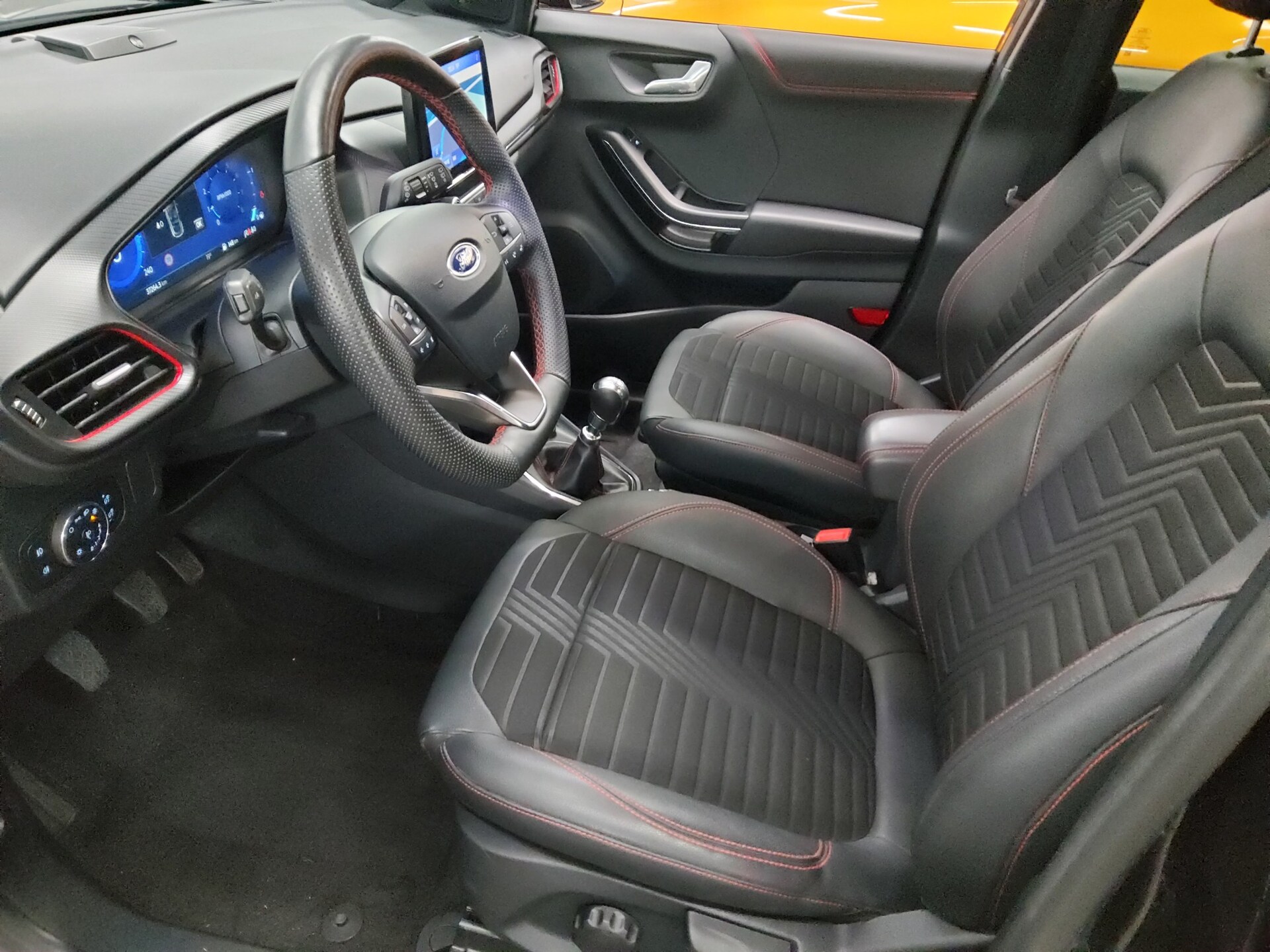 Ford Puma 1.0 EB ST-Line X Navi LED T-Leder RfK Shz 9