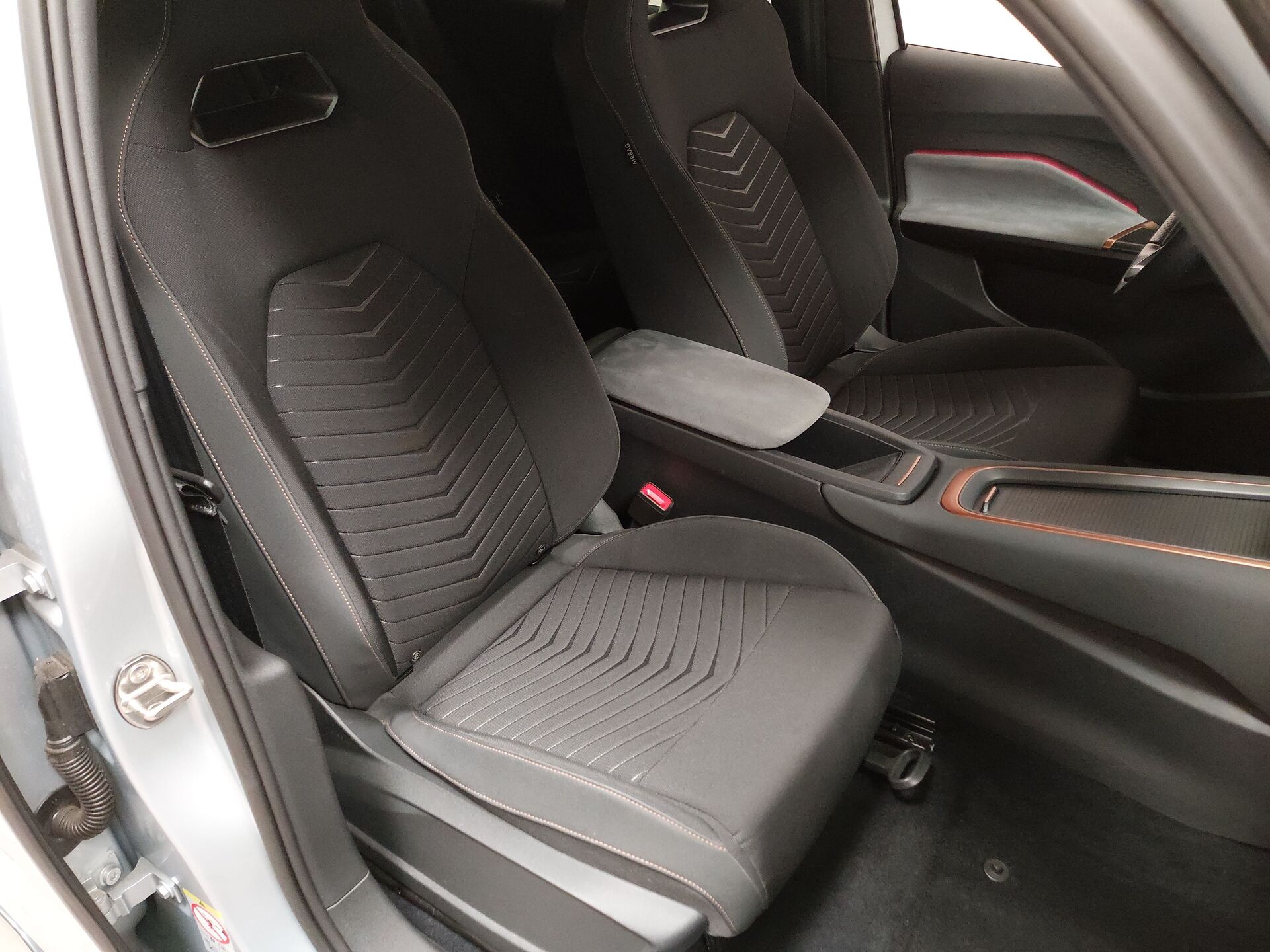 Cupra Born LED SPORTSITZE SHZ PDC KAMERA 15