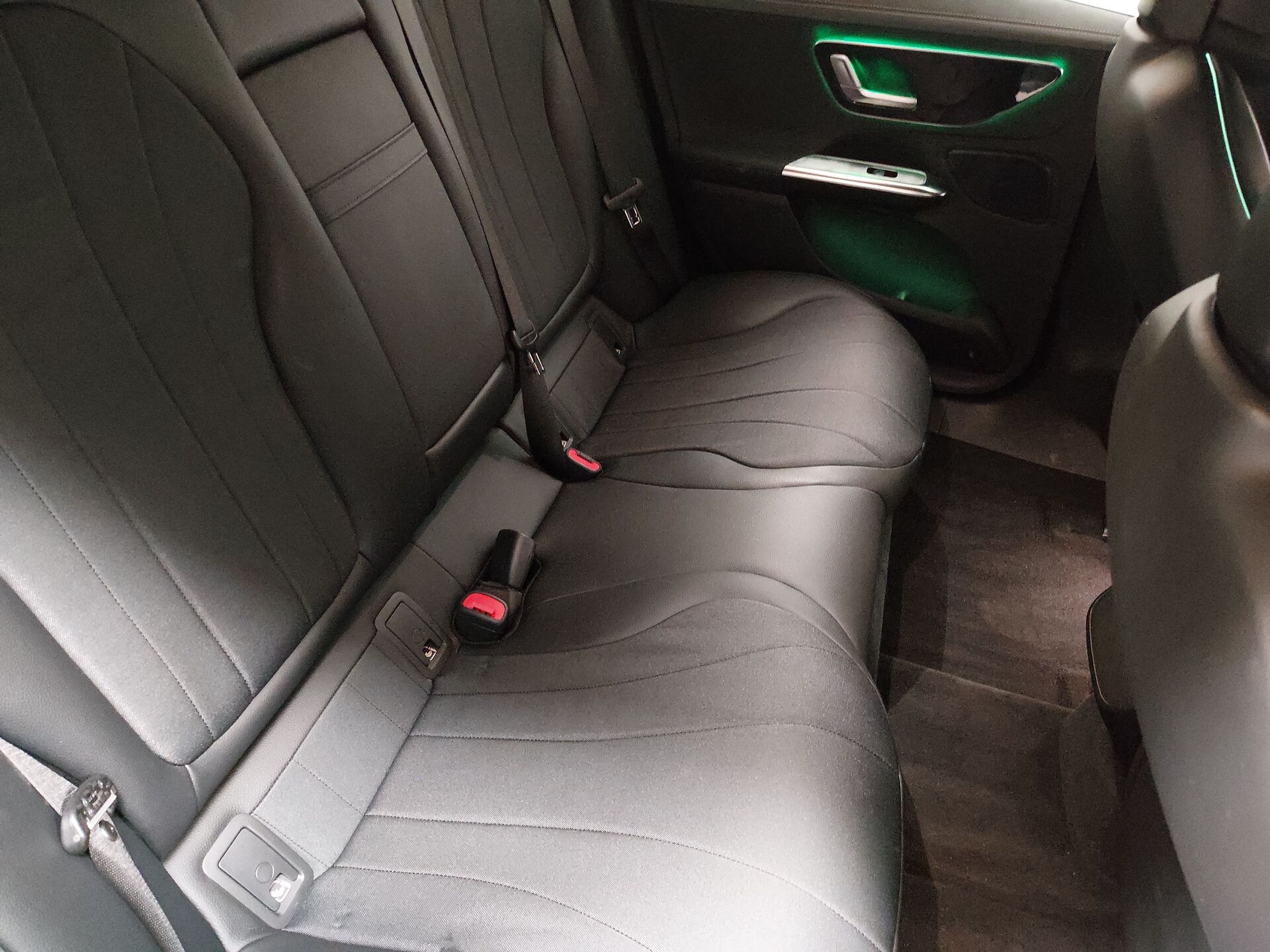 Mercedes-Benz 300 300 T-Leder Navi LED Kamera 17