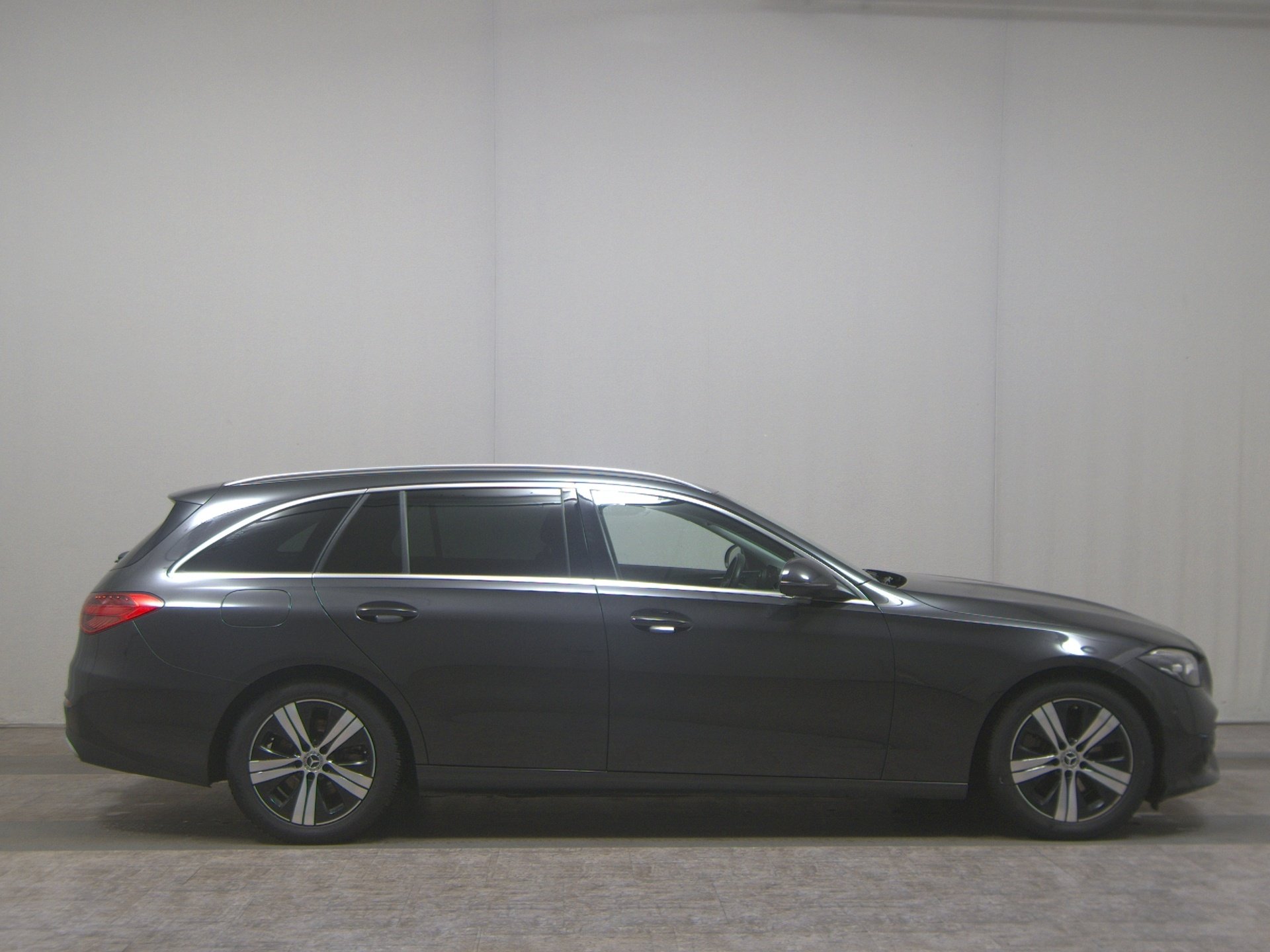 Mercedes-Benz C 200 T d Navi LED MBUX AHK RfK