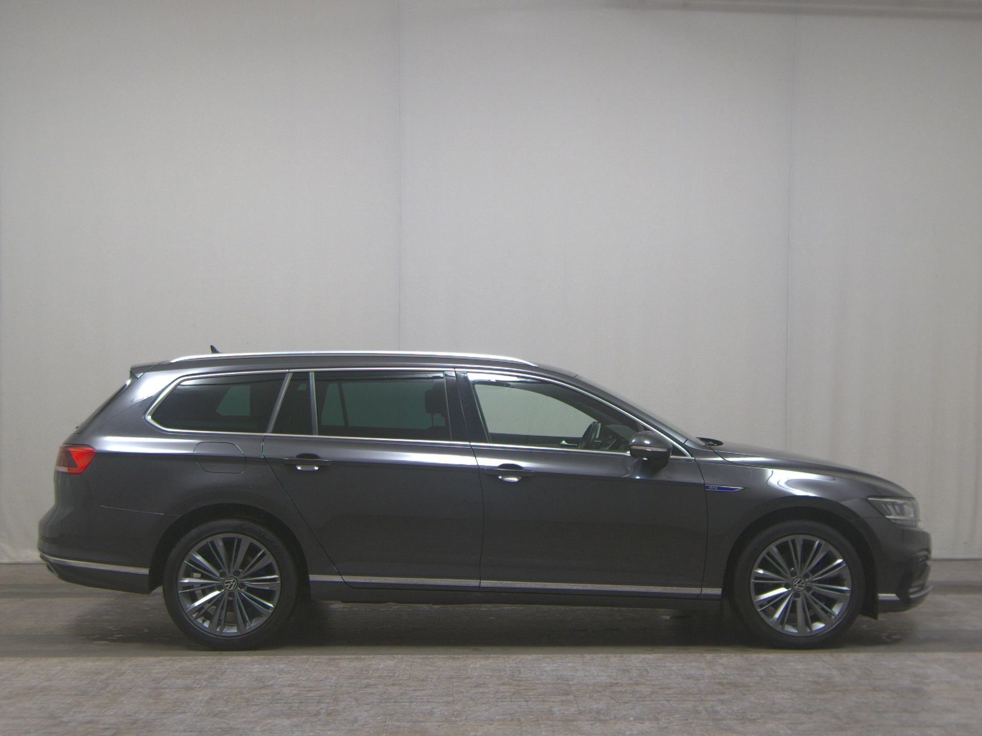 Volkswagen Passat Var. GTE 1.4 TSI Navi LED AID RfK ACC PDC