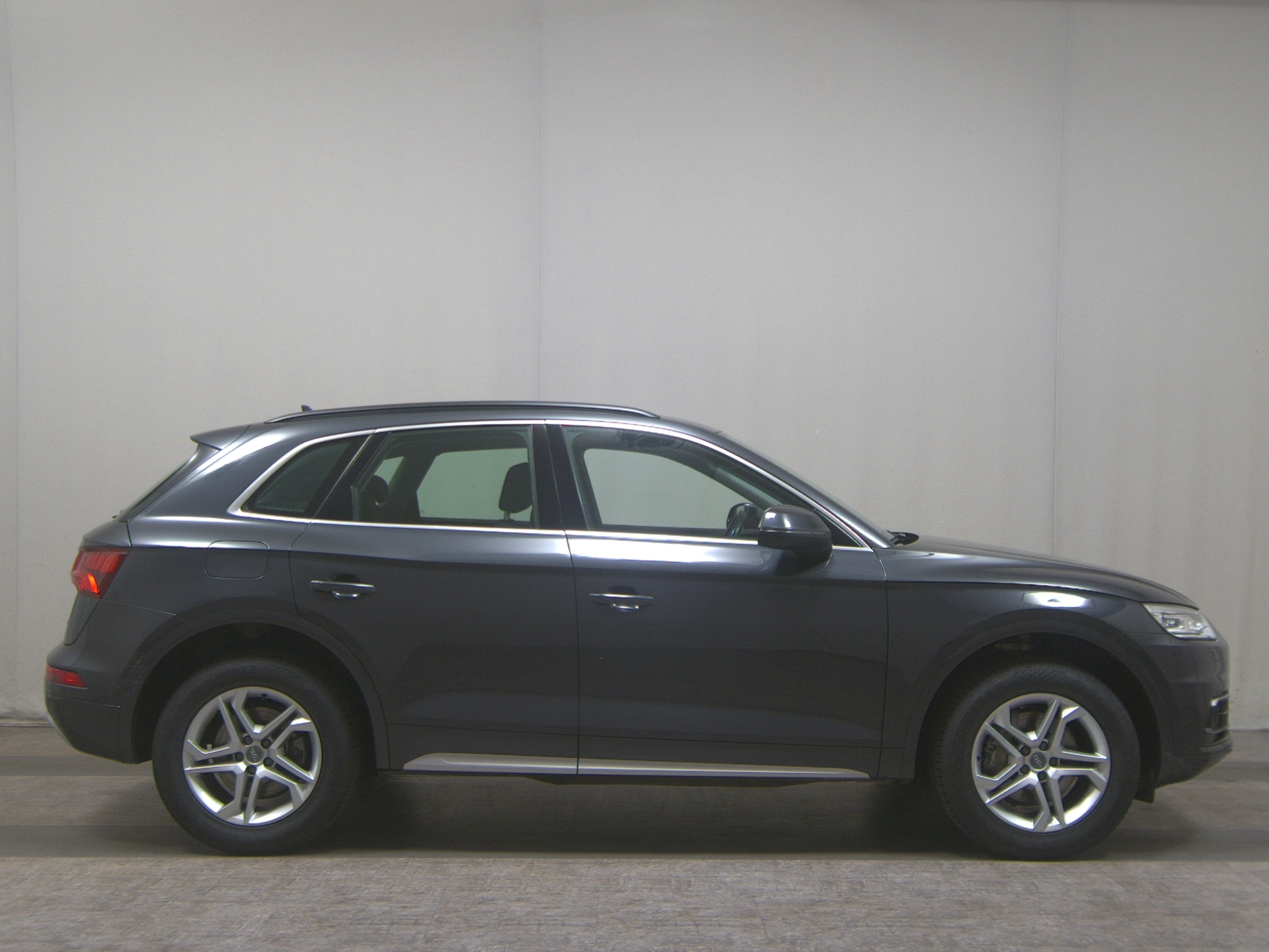Audi Q5 40 TDI Qu. design Navi Xenon+ vc AHK Kamera