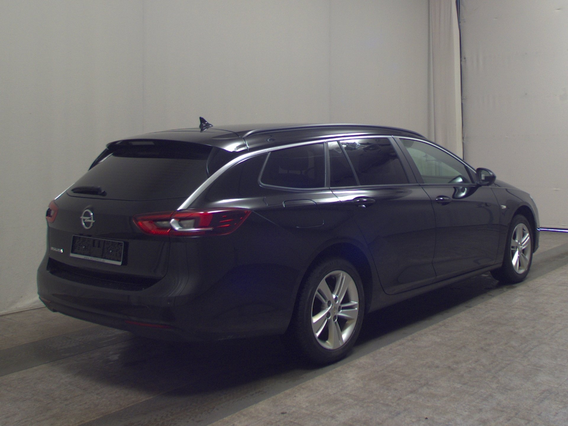 Opel Insignia ST 1.5 D Business Ed. Navi LED AHK Shz 4