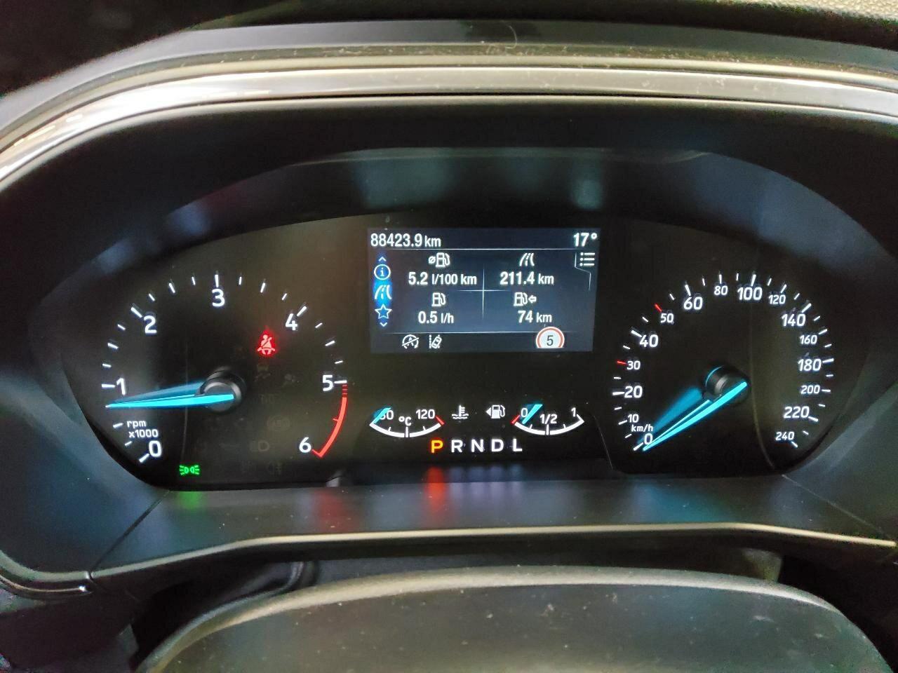 Ford Focus Turnier 1.5 EB Titanium NAVI LED SHZ PDC 4