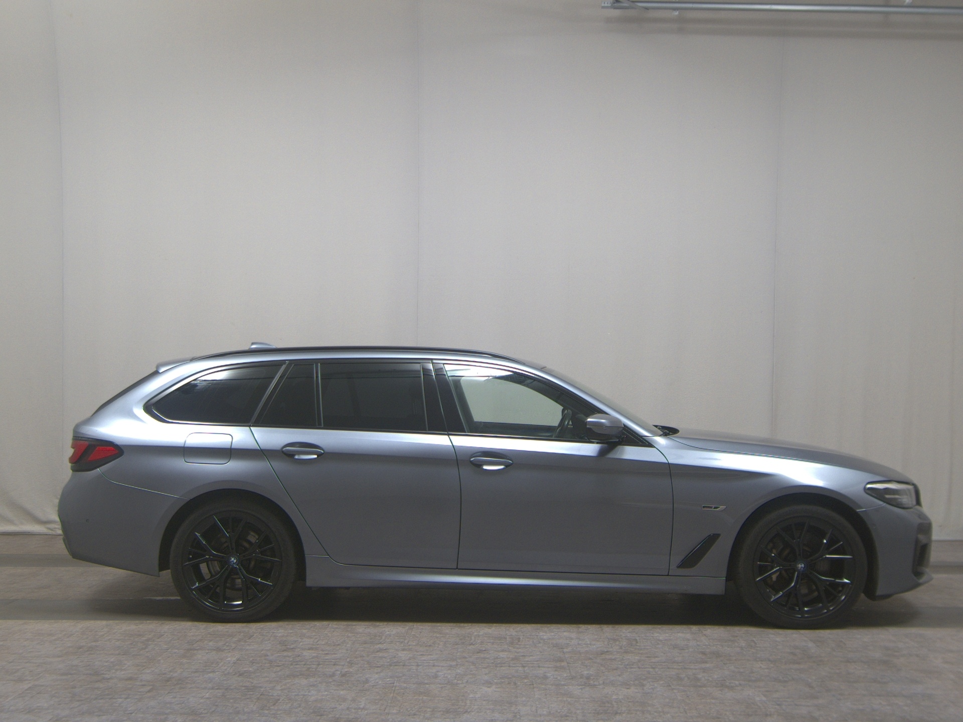 BMW 530e Touring M-Sport