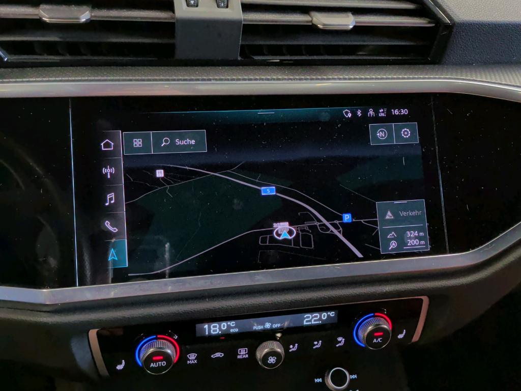 Audi Q3 45 TFSI S-Line T-LEDER NAVI KLIMAAUT LED SPORTSITZE 8
