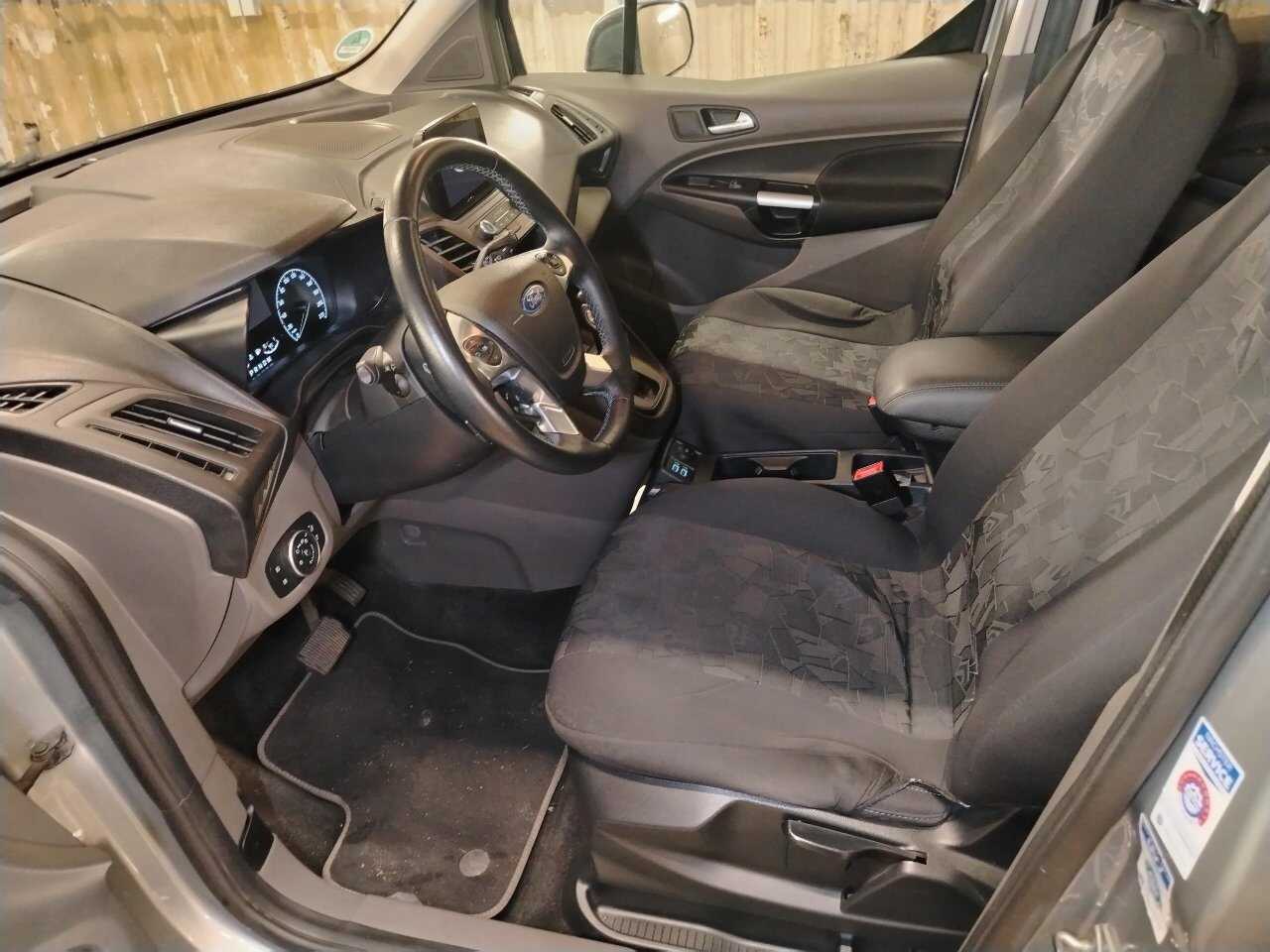 Ford Tourneo Connect 1.5 EB Active 7-Sitzer Navi Xenon Pano AHK 6