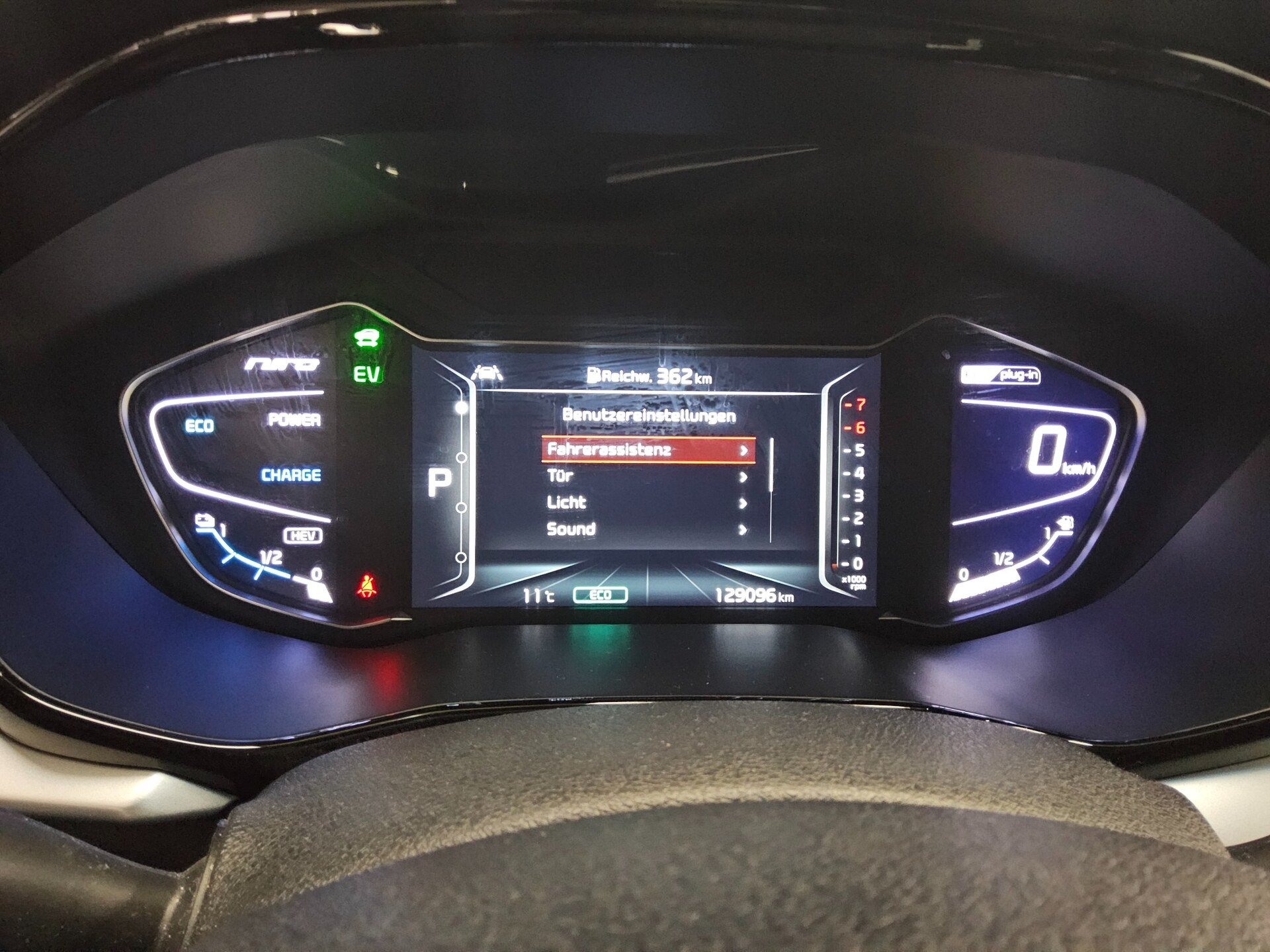 Kia Niro 1.6 T-GDI PHEV T-Leder Navi LED RfK AHK JBL 8