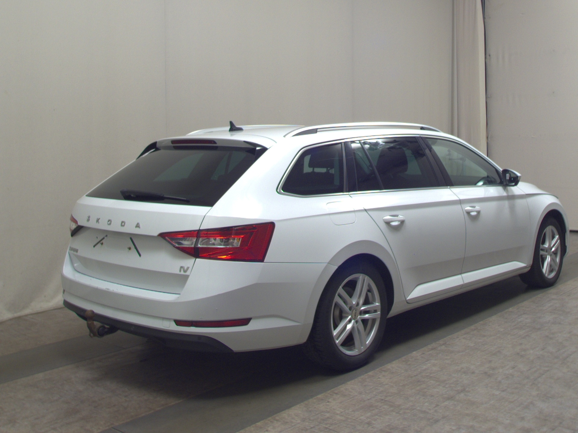 Skoda Superb 1.4 TSI 4