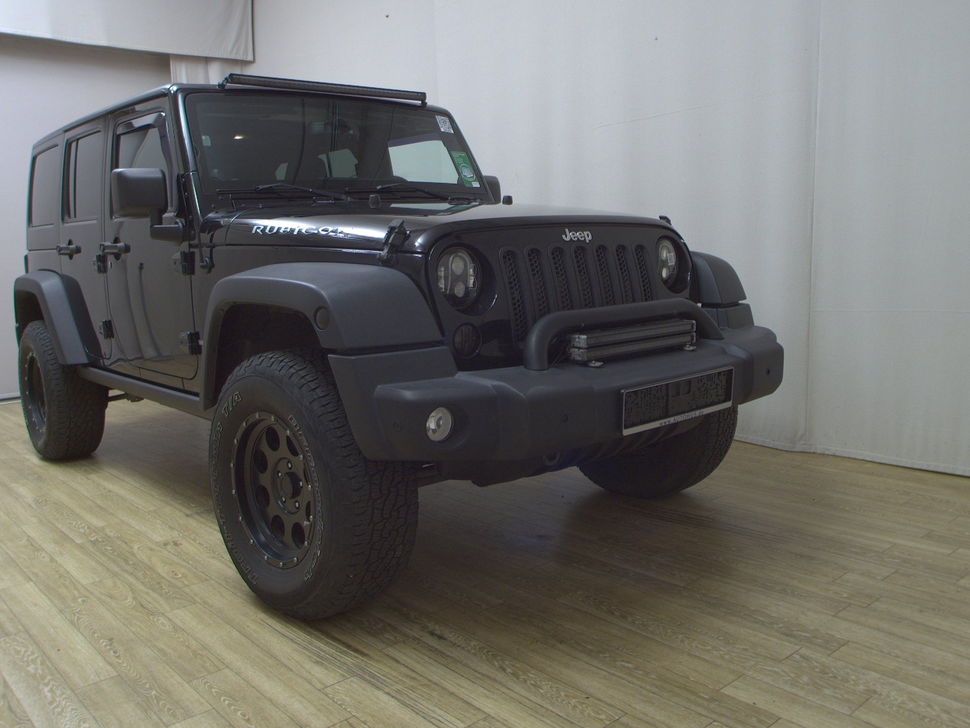 Jeep Wrangler 2.8 CRD Sound LED AHK RfK PDC Tempomat 3